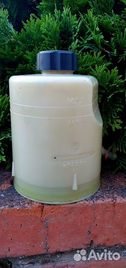 Бачок насоса гур Ford Focus FoMoCo оригинал