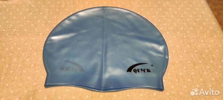 Шапочки для бассейна 5 шт. И плавки