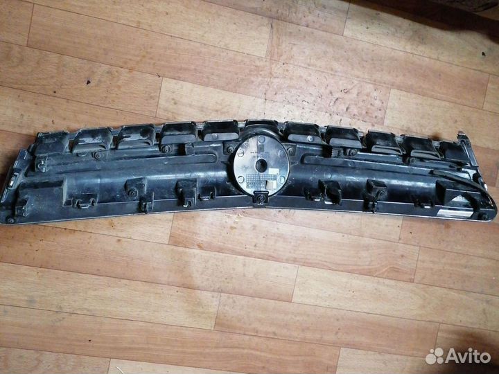 Решетка радиаторов Opel Antara после 2011