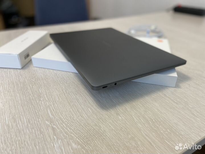 Ноутбук Xiami Book Pro 14 2022 (R7 6800H 16/512Gb)