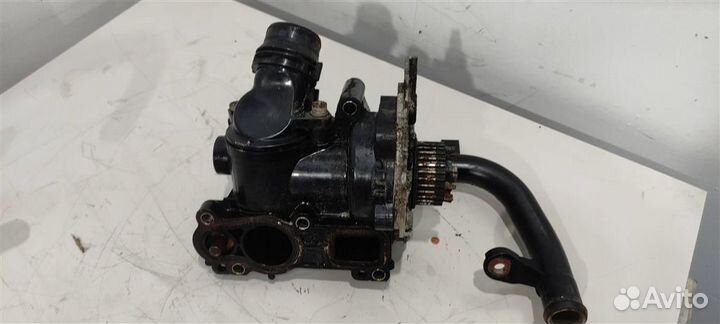 Помпа 06H121026DD 2.0 tfsi Volkswagen