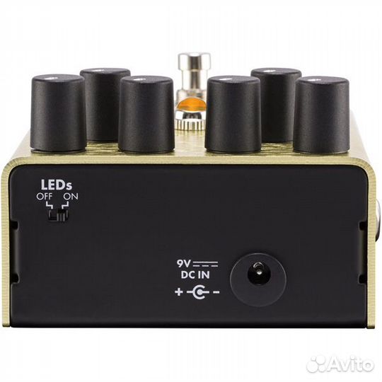 Fender Pugilist Distortion Pedal педаль эффектов