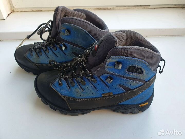 Треккинговые ботинки детские, 35 р