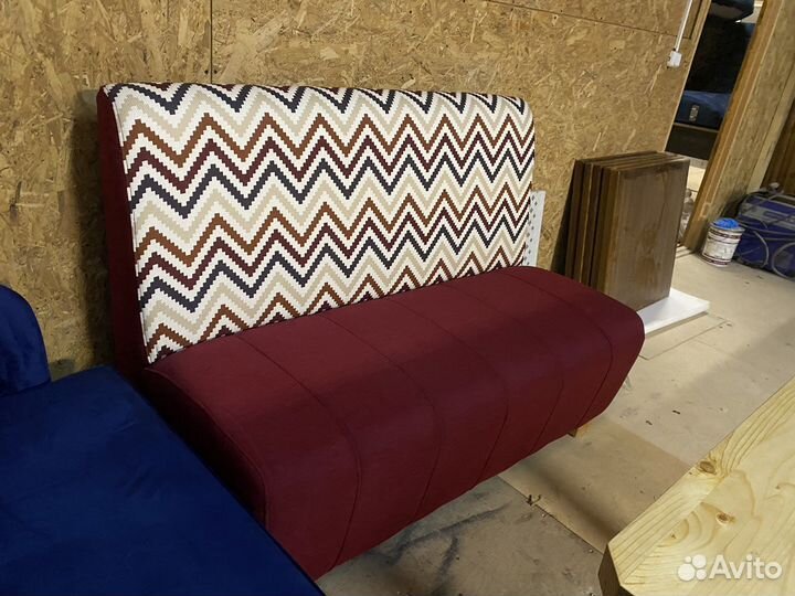 Диван для кафе