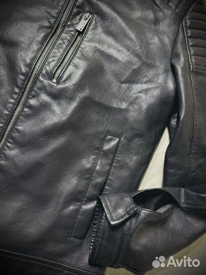 Мотокуртка кожаная