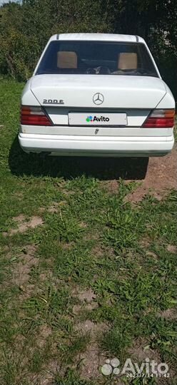 Mercedes-Benz W124 2.0 МТ, 1989, 399 840 км