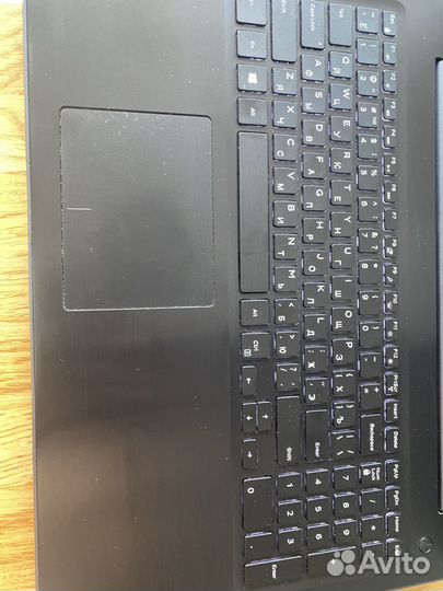 Ноутбук dell 15,6 i7 8550u 8gb/1tb+ ssd 230gb