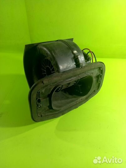 Моторчик отопителя для Renault 19