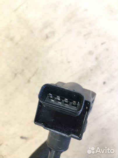 Катушка зажигания Toyota Prius ZVW51 2ZR-FXE 2016