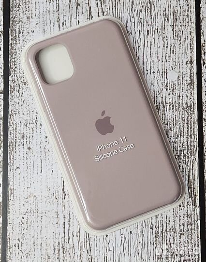 Чехол Silicone Case на iPhone 11 (бежевый)