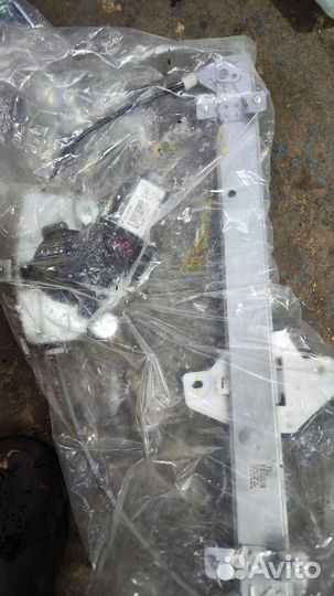 Стеклоподъёмники на kia rio заднее правое