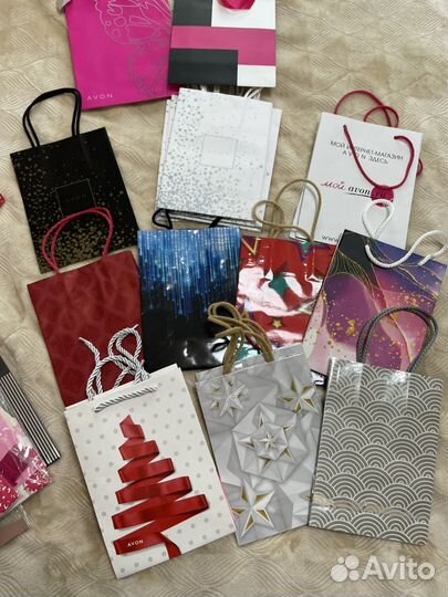 Пакеты и коробочки подарочные