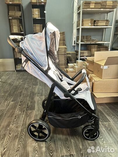 Прогулочная коляска rant volt