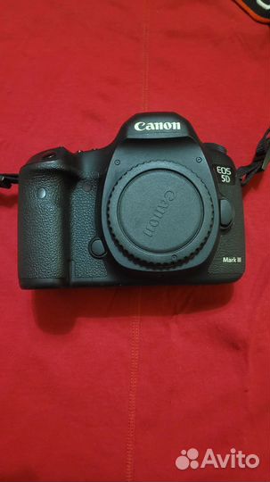 Canon EOS 5D Mark III Body