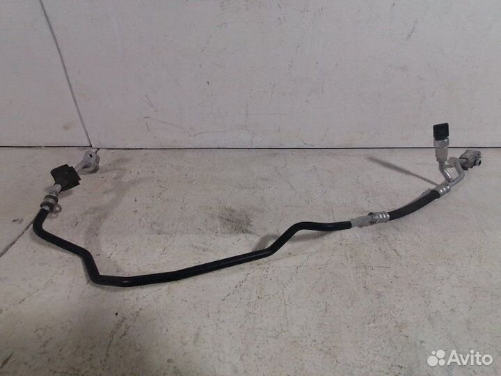 Трубка кондиционера Volkswagen Touareg 2002-2010