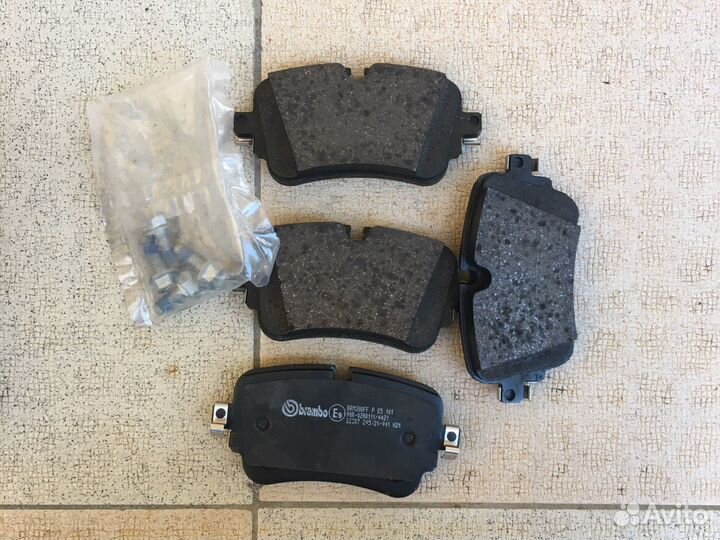 Тормозные колодки задние Audi Q7 Brembo p85161