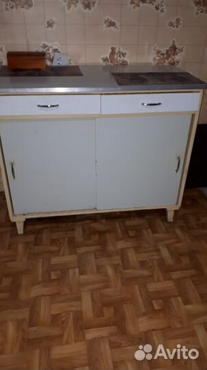 Кухонный стол бу