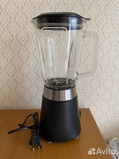 Настольный блендер Maxwell.Производитель Гонконг
