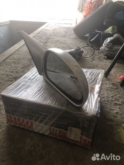 Зеркало правое santa ef