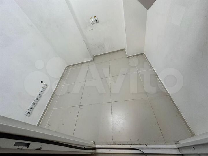 Сдам торговое помещение, 105.3 м²