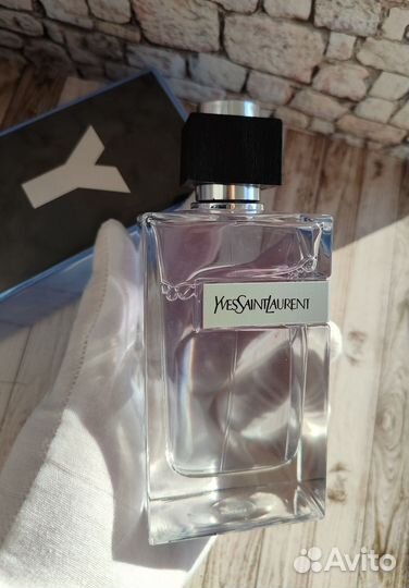 Парфюм Y Eau de Toilette Yves Saint Laurent