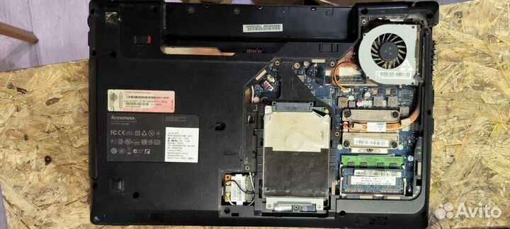 Lenovo G570 в разбор