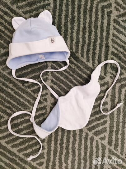 Демисезонные шапка со снудом на 3-6 мес