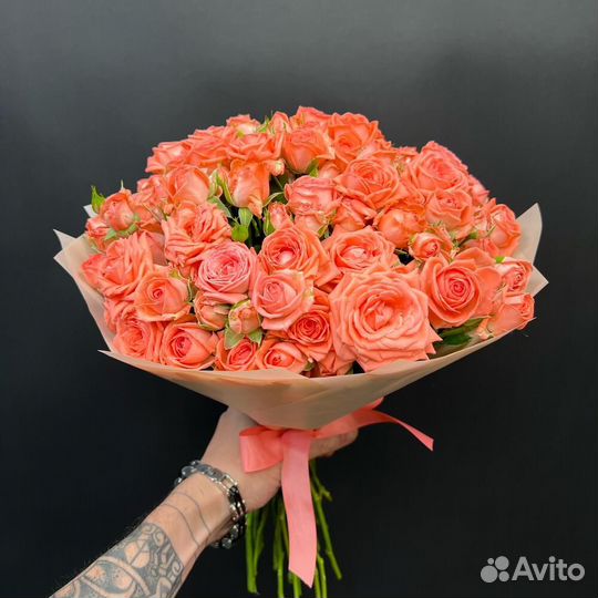 Букет кустовых роз доставка