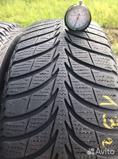 Goodyear UltraGrip Ice+ 215/65 R16 98T