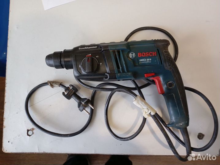 Перфоратор Bosch GBH 2-20 бу