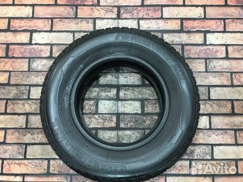 Marshal Power Grip KC11 215/70 R15