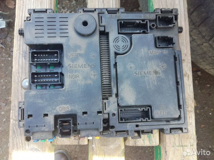 Блок комфорта Пежо 406