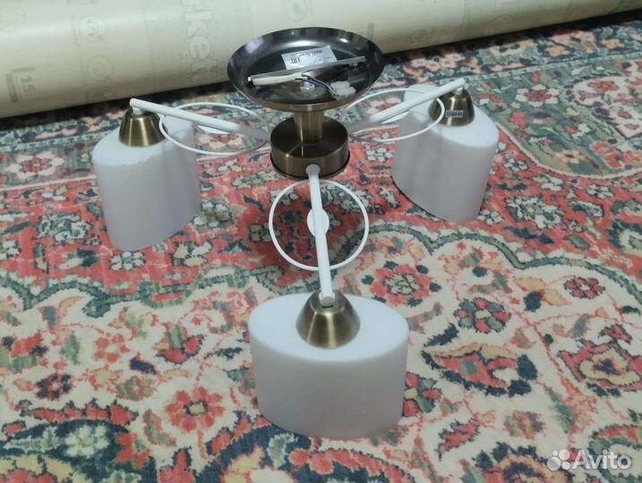 Люстра потолочная бу