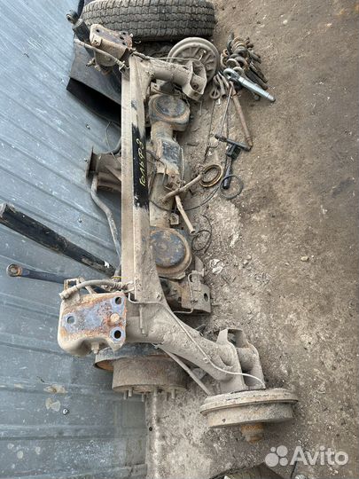 Volkswagen гольф 3 задняя балка