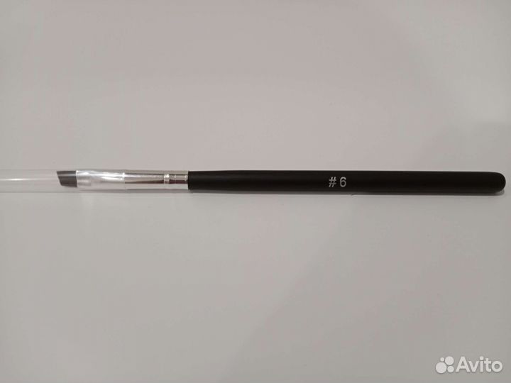 Кисть для бровей