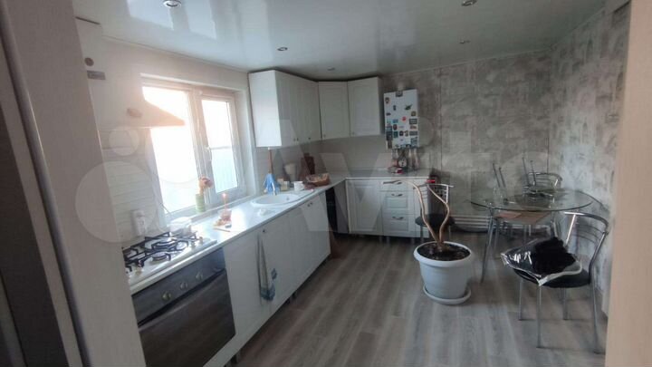 2-к. квартира, 53,5 м², 1/1 эт.