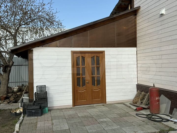 Коттедж 234 м² на участке 5 сот.