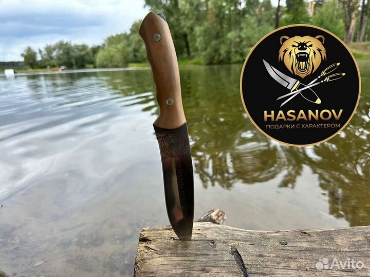 Нож туристический