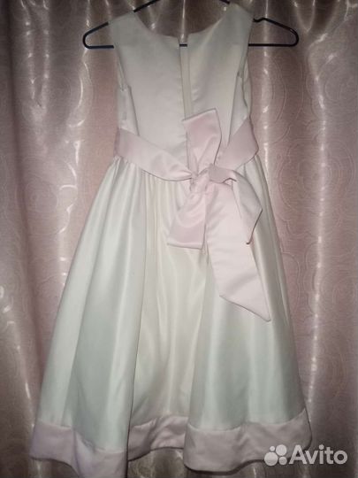 Праздничное платье для девочки 130/64