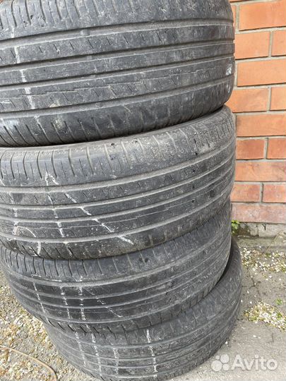 Yokohama BluEarth AE50 235/55 R18