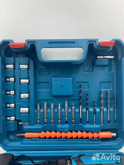 Шуруповерт makita