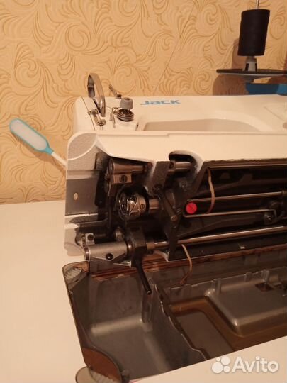 Швейная машинка