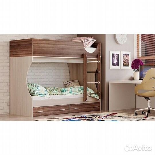 Кровать двухъярусная