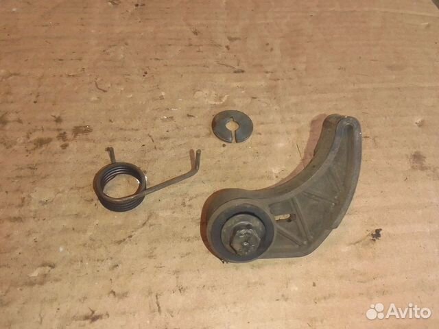 Натяжитель цепи маслонасоса 1.6 Skoda Octavia AKL