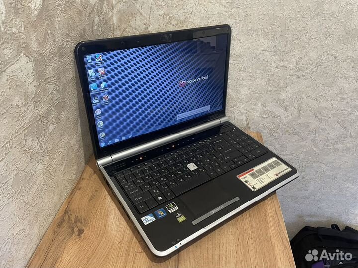 Packard bell GT210(512mb) /4ram/250hdd