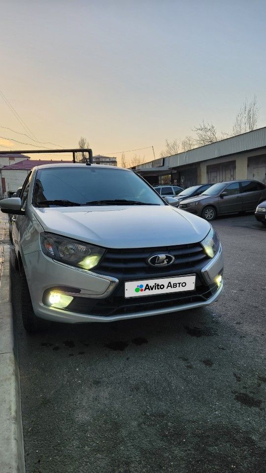 ВАЗ (LADA) Granta: фото владельца