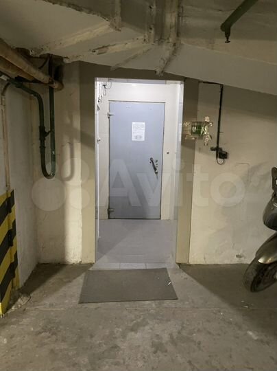 Машиноместо, 20 м²