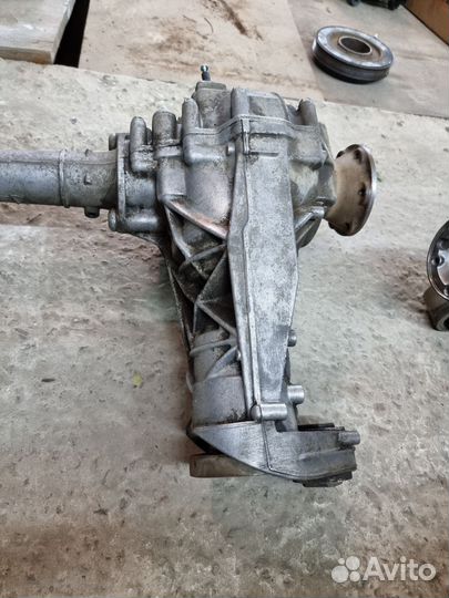 0AA409508D редуктор пер. Touareg/audi q7/3.0tdi