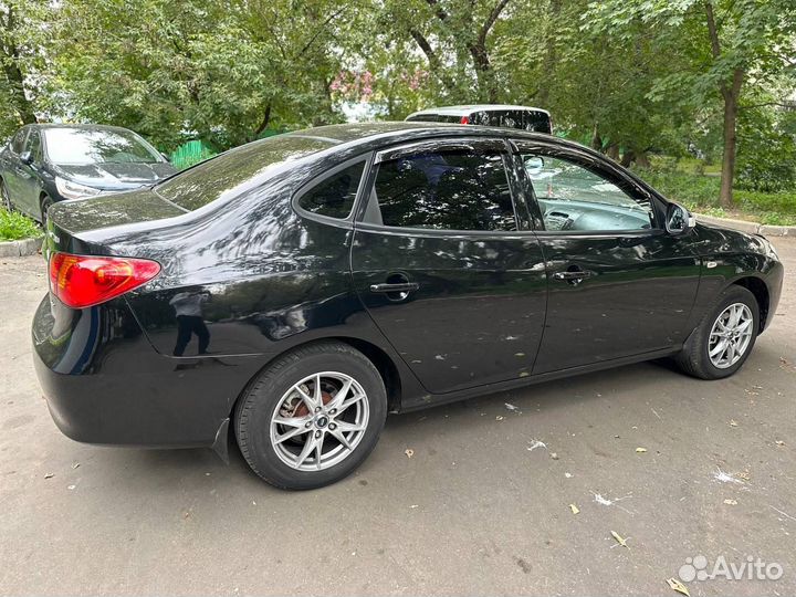 Hyundai Elantra 1.6 AT, 2010, 125 000 км