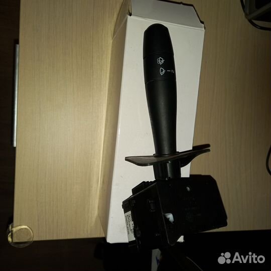 Подрулевой переключатель renault logan 1